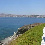 Villa Waterfront - Stunning 6 Bedroom Annita With Pool *