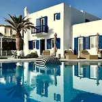 Waterfront - Stunning 6 Bedroom Annita With Pool *