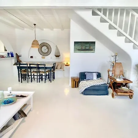 Waterfront - Stunning 6 Bedroom Annita With Pool فيلة
