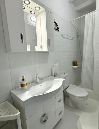 Stay Waterfront - Stunning 6 Bedroom Villa Annita With Pool Mykonos Town