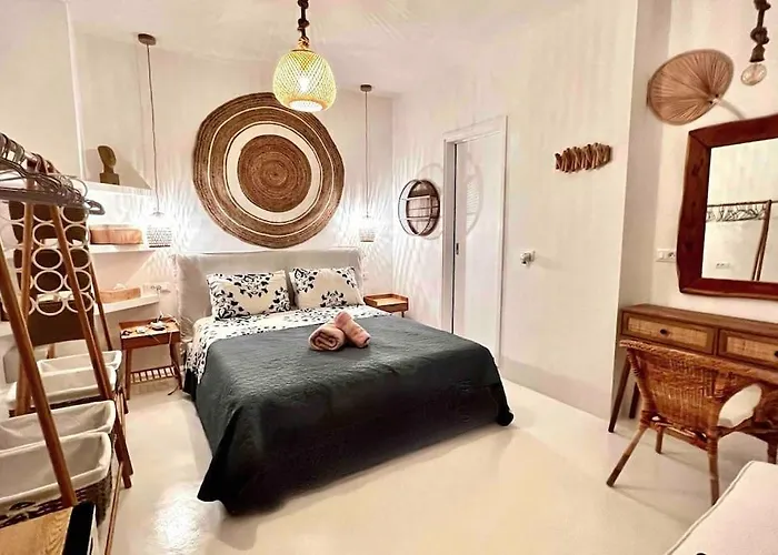 Stay Waterfront - Stunning 6 Bedroom Villa Annita With Pool * Mykonos Town