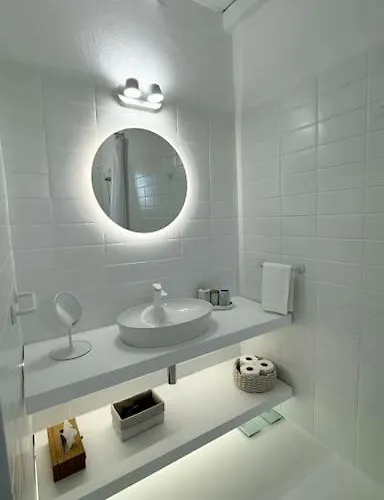 Stay Waterfront - Stunning 6 Bedroom Villa Annita With Pool * Mykonos Town