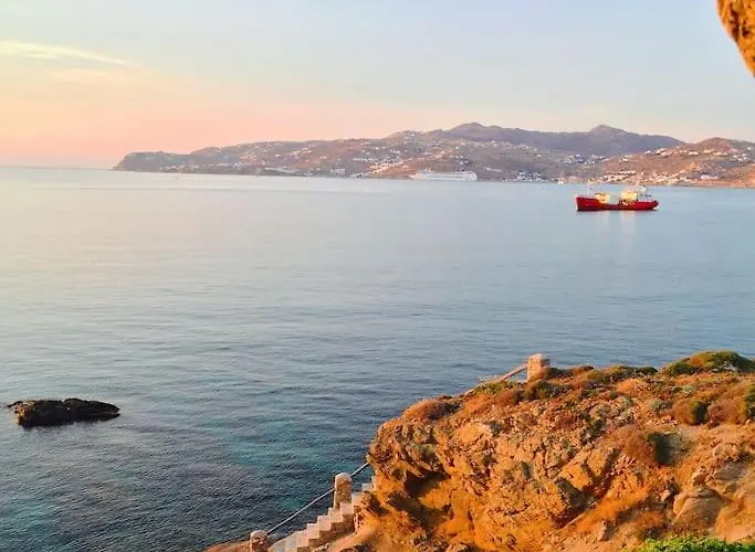 Stay Waterfront - Stunning 6 Bedroom Villa Annita With Pool Vila *